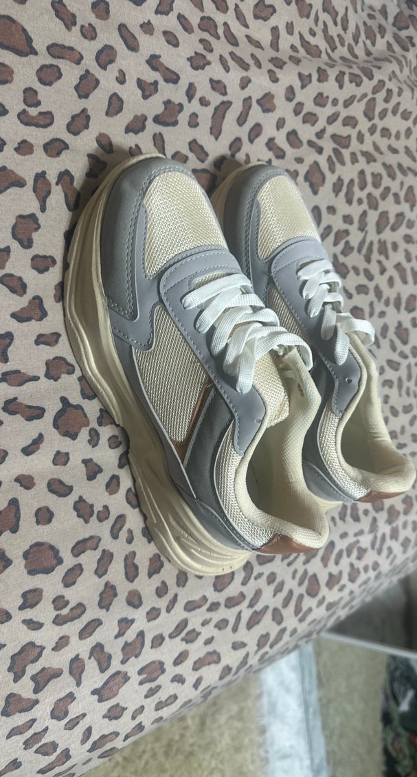 Gri Dolgu Topuklu Bağcıklı Kadın Spor Ayakkabı - Görsel 5