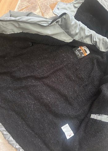 Erkek Gri Kapüşonlu Mont - Görsel 3