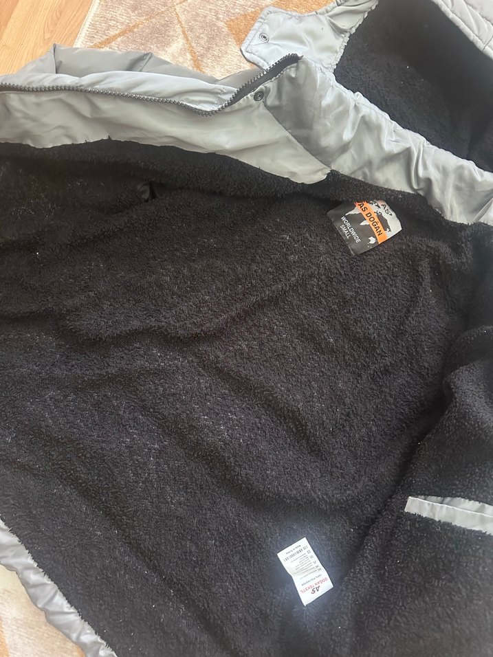 Erkek Gri Kapüşonlu Mont - Görsel 3