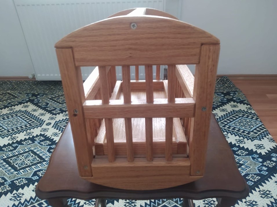 Ahşap Bebek Beşiği - Görsel 2