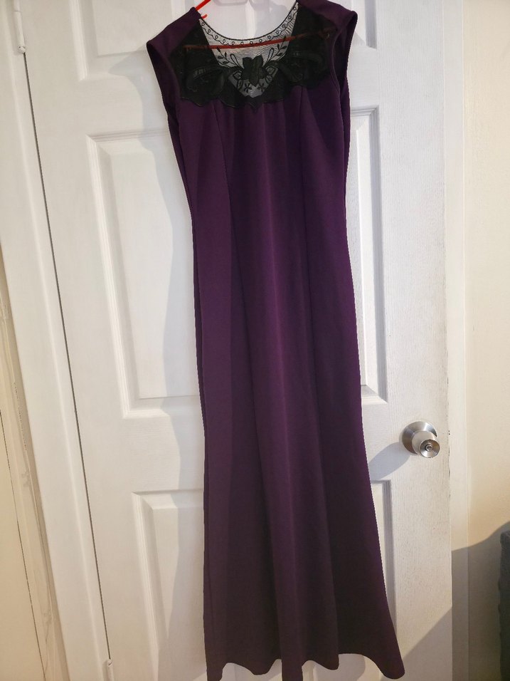 Uzun Mor V Yaka Kolsuz Elbise - Görsel 2