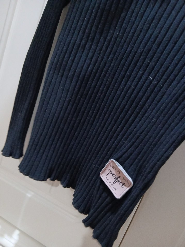 Siyah Uzun Kollu İnce Triko çocuk Kazak - Görsel 3