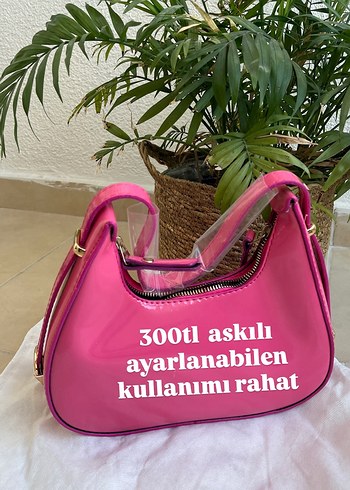 Siyah Deri Yılan Desenli Sırt Çantası - Görsel 3