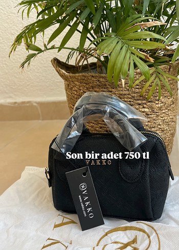 Siyah Deri Yılan Desenli Sırt Çantası - Görsel 2