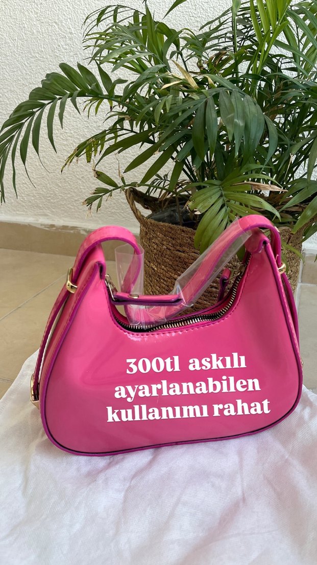 Siyah Deri Yılan Desenli Sırt Çantası - Görsel 3