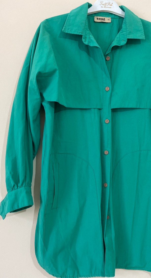 Düğmeli Uzun Kollu Yeşil Keten Gömlek - Görsel 2