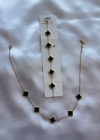 Altın Renkli Siyah İşlemeli Zincir Detaylı Kadın El Zinciri - Görsel 2