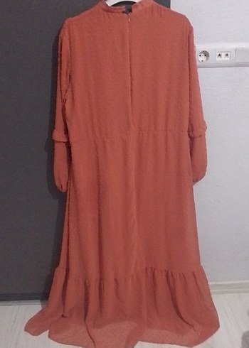 Uzun Kollu Kahverengi Keten Uzun Elbise - Görsel 3