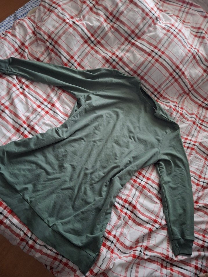 Haki Renkli Hamile Tişörtü, Uzun Kollu, Salaş - Görsel 2