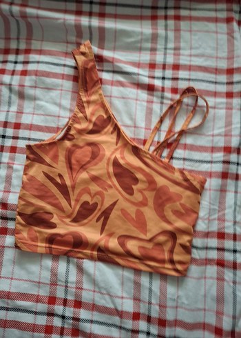 turuncu desenli crop - Görsel 2