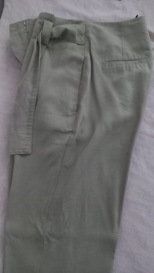 Fıstık yeşili kemer detaylı kumaş pantolon 
36 beden - Görsel 2