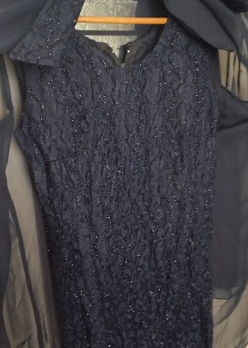 Lacivert sıfır kol üstüne tül ceket detaylı abiye elbise - Görsel 2