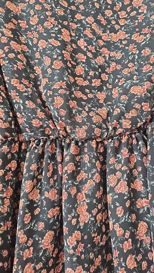 Uzun Kollu V Yakalı Dantel Detaylı Midi Elbise - Görsel 5