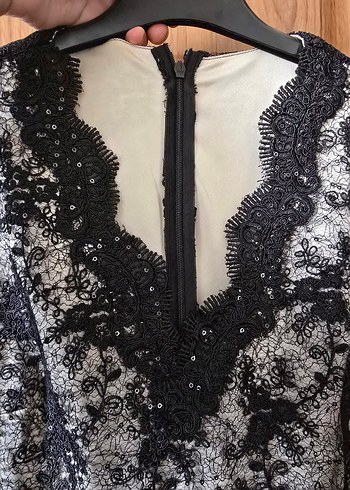 Dantel İşlemeli Siyah Uzun Kollu Gotik Abiye - Görsel 3