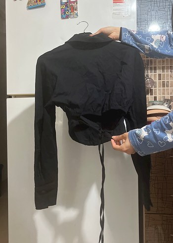 Siyah V Yakalı Gotik Kesim Keten Gömlek - Görsel 3