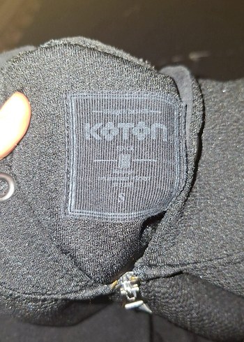 Siyah Kapüşonlu Fermuarlı Kadın Kolsuz Yelek - Görsel 2