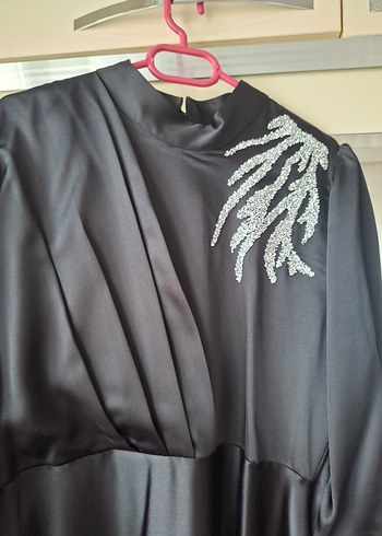 Siyah Tesettürlü Abiye - Görsel 3