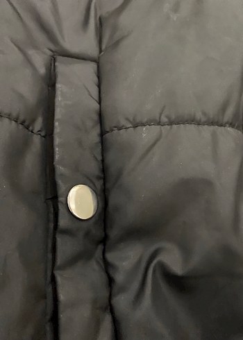 Kadın Siyah Kapüşonlu Kışlık Mont - Görsel 2