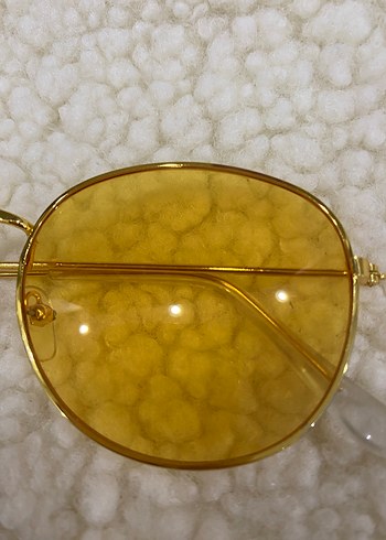 Sarı Parlak Kadın Gözlüğü - Görsel 2
