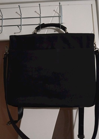 Klasik Siyah Tokalı Unisex Bilgisayar/Evrak Çantası 4 Bölmeli - Görsel 2