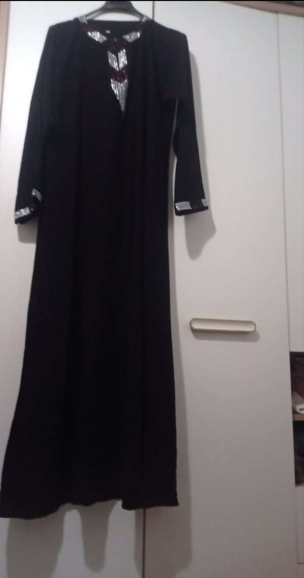 Boncuk İşlemeli Siyah Uzun Kadın Elbise - Görsel 2