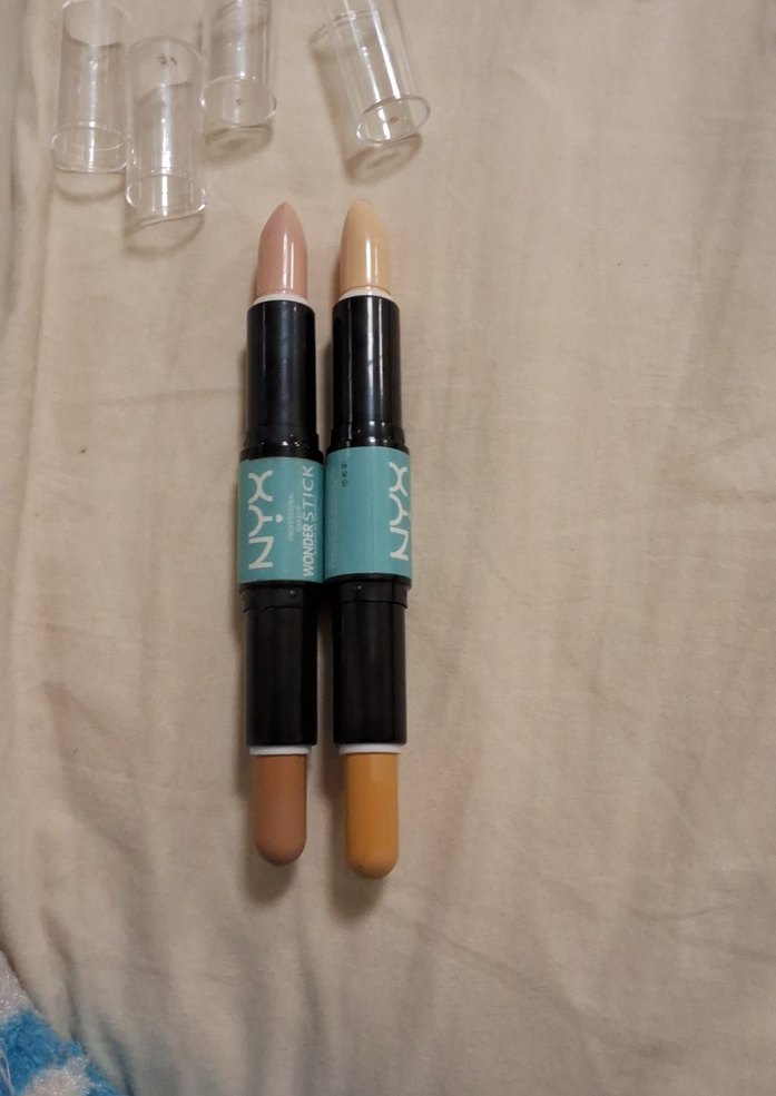 NYX Turkuaz Renkli Kapatıcı ve Aydınlatıcı Stick - Görsel 2