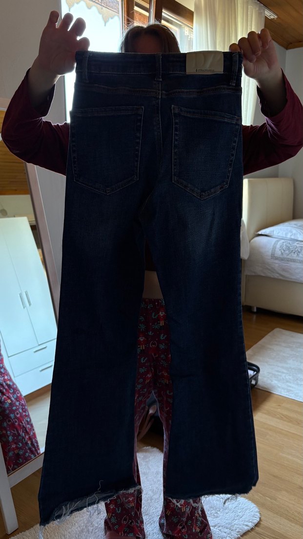 Retro Mavi Denim Bootcut Jean Stradivarius — görsel 3/8