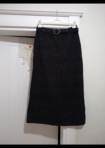 Gold Simli kemerli siyah etek - Görsel 2