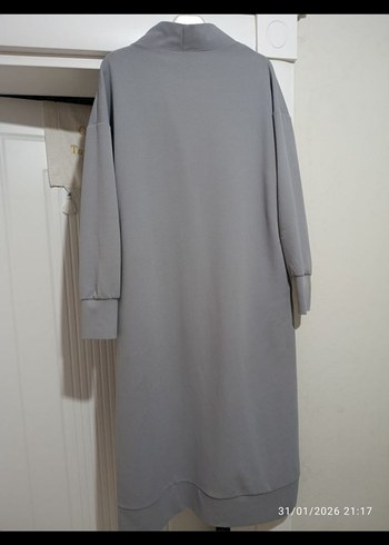 Düğmeli Uzun Gri Kadın hırka tunik - Görsel 3