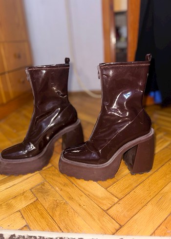 Bershka Deri Platform Topuklu Bot - Görsel 4