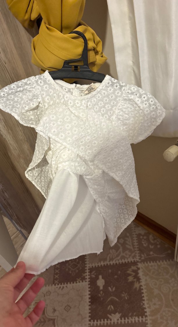 Beyaz dantelli astarlı elbise - Görsel 3