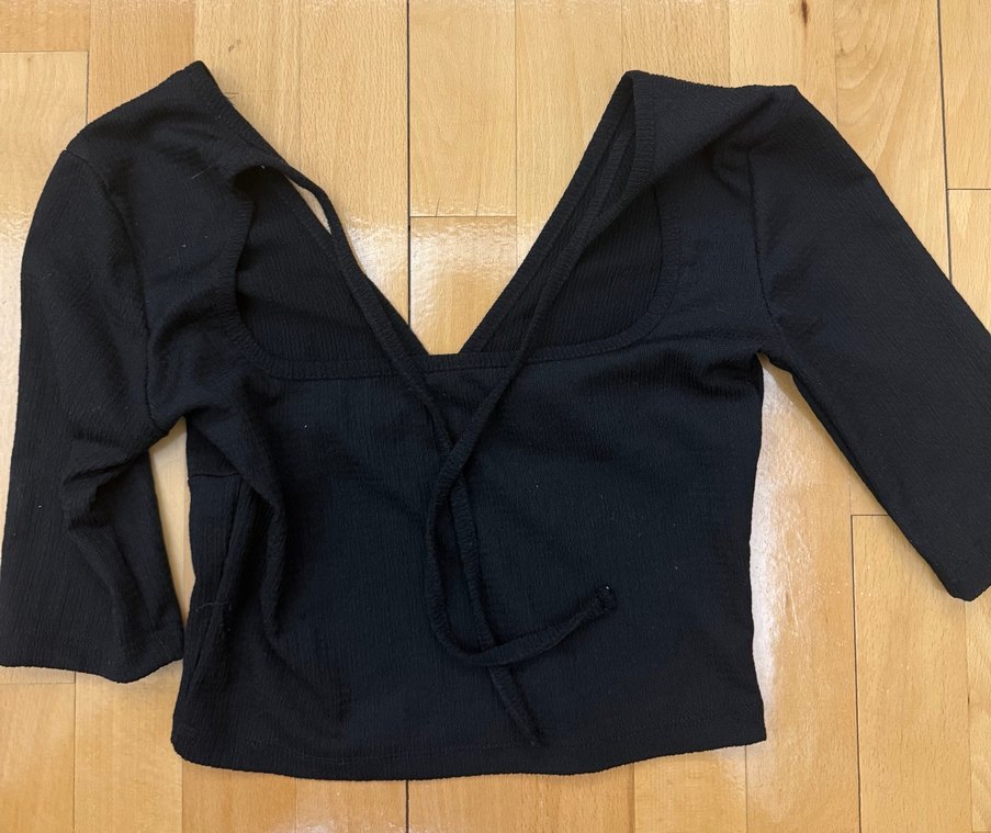 Siyah V Yaka crop Kadın Bluz - Görsel 2