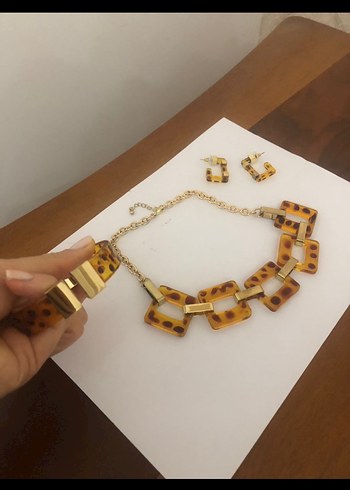 Beden camel Renk leopar kolye takımı