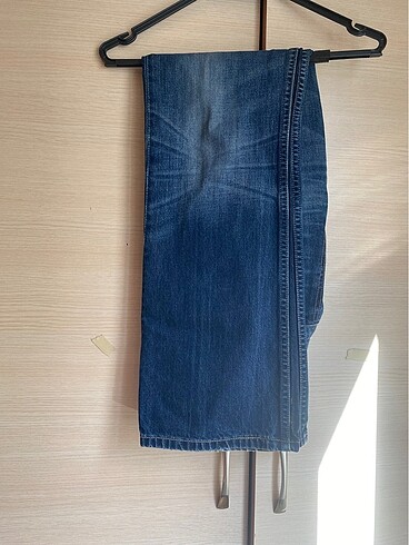 l Beden Levi?s kot pantolon