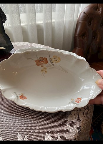 Pastel Beyaz Seramik Yemek Servis Tabağı - Görsel 3