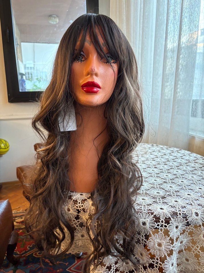 Bej ve Gri Saç Şekillendirici Peruk - Görsel 3