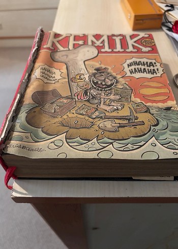 Kemik 4. Cilt Mizah Kitabı 2006-2007 - Görsel 3