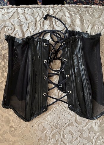 Siyah Deri Straplez Gotik Mini Büstiyer - Görsel 4