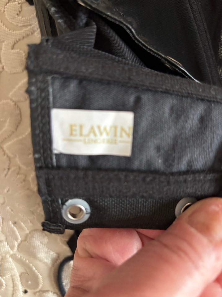 Siyah Deri Straplez Gotik Mini Büstiyer - Görsel 5