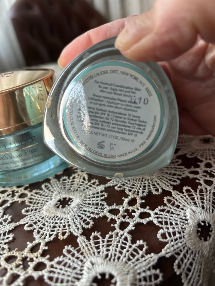 Estée Lauder DayWear Nemlendirici  Boş Krem kutuları - Görsel 2