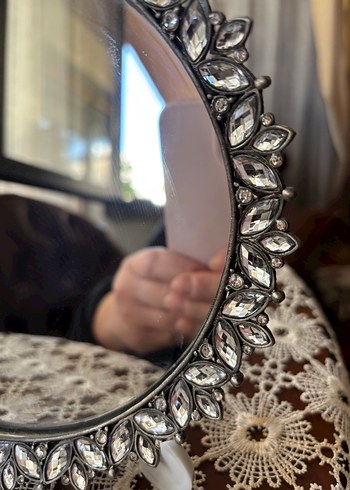 Siyah Dekoratif Yuvarlak Masa Aynası - Görsel 3