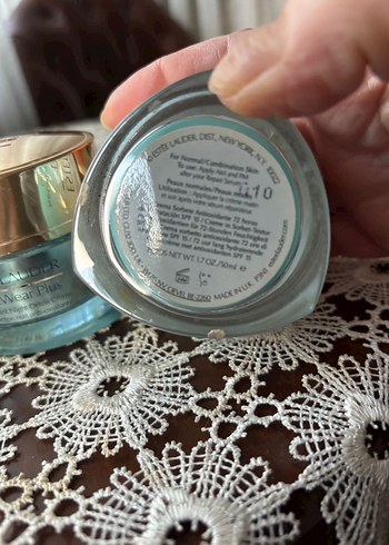 Estée Lauder DayWear Kadın Nemlendirici - Görsel 2