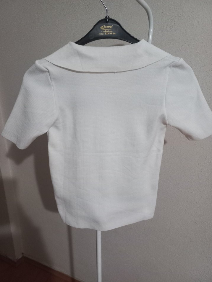 siyah Çizgili Beyaz Kısa Kollu Kadın Tişört - Görsel 2