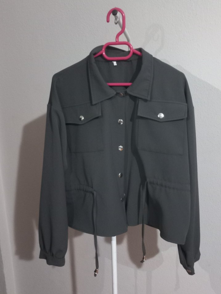 Gri Kadın Takım Elbise - Görsel 2