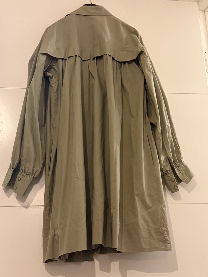 Bej Uzun Kollu Pliseli Keten Kadın Kaban - Görsel 2