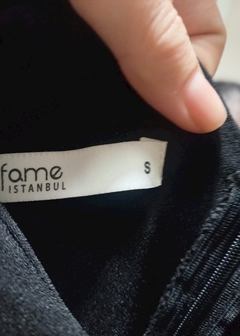 Siyah Uzun V Yaka Askılı elbise - Görsel 2