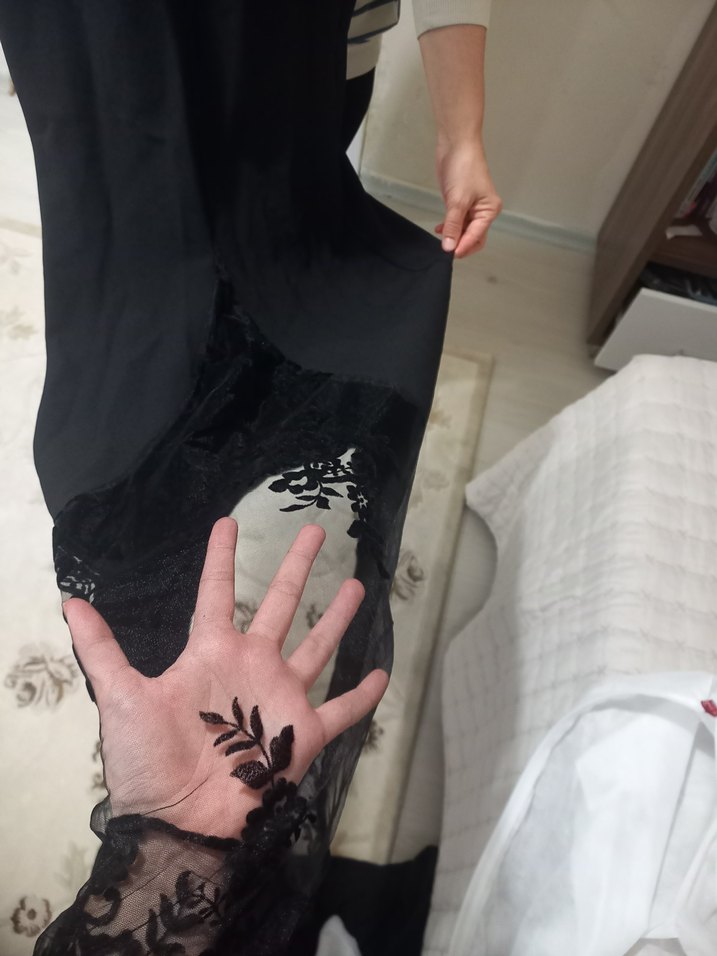 Siyah Uzun güpür detayli yırtmaçlı balık model abiye - Görsel 2