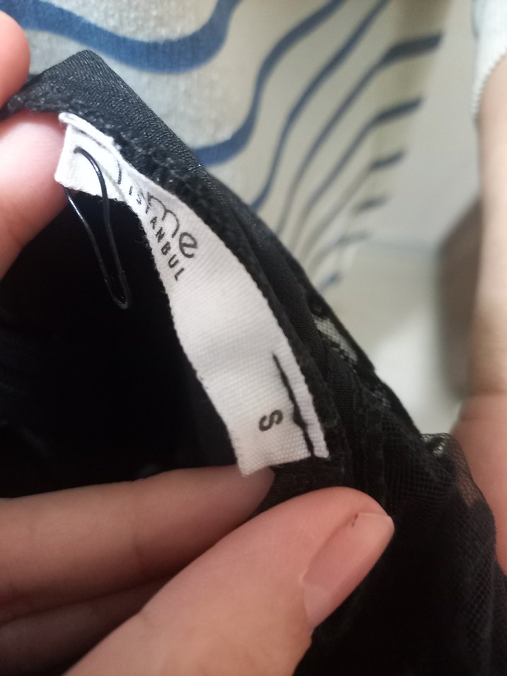 Siyah Uzun güpür detayli yırtmaçlı balık model abiye - Görsel 3