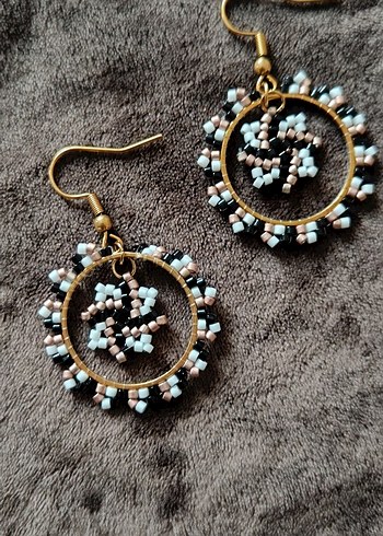 Miyuki Halka Sallantılı Tasarım Küpe - Görsel 2