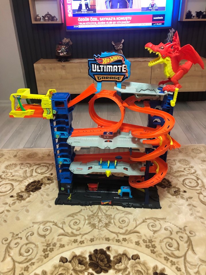 Renkli Ejderhalı Oyuncak Yarış Parkuru - Görsel 3